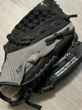 Mizuno Prospect GPSP 1000 10" Black Gray Leather Baseball Softball Glove